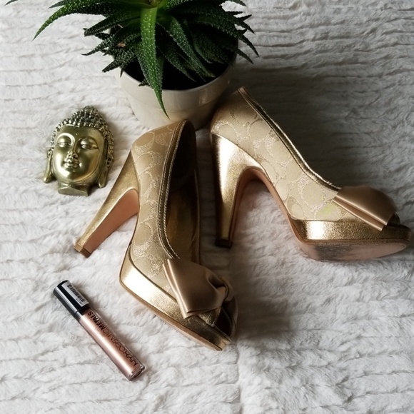 Coach Shoes - COACH Heels "Daisy"